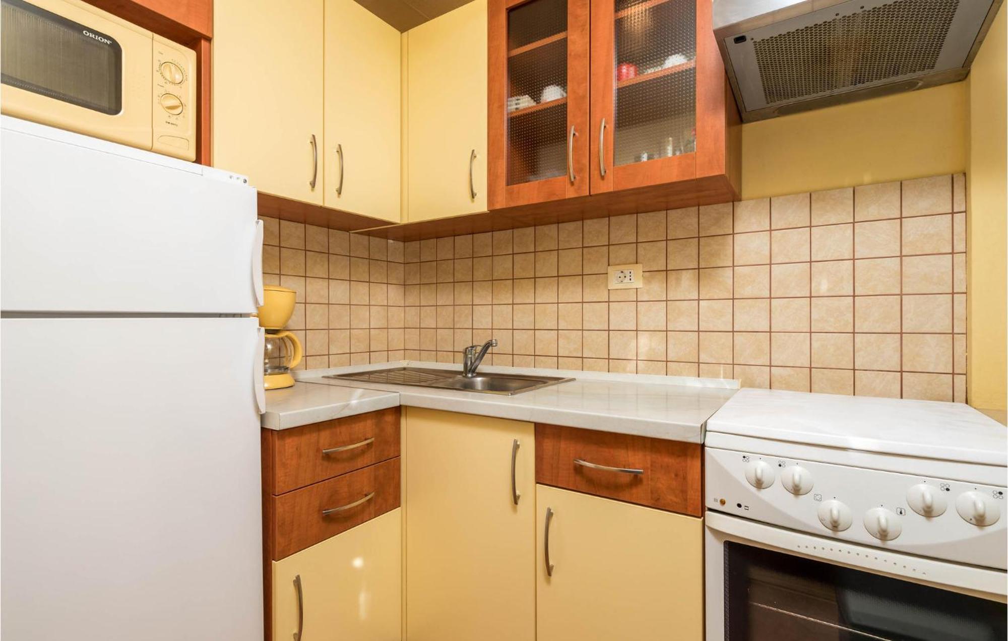 Stunning Apartment In Lovran With Kitchen Exterior photo